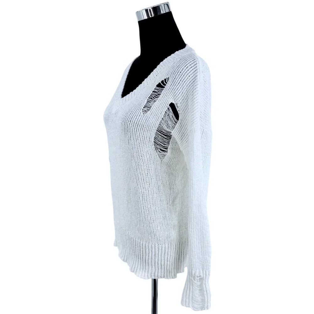 Vtg 90s Saks Fifth Avenue White Distressed V-Neck Sweater | Grunge Indie Sleaze - Picture 10 of 16